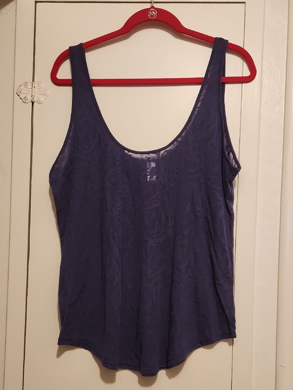 🔥Victoria's Secret Violet Blue Scoop Floral Neck Tank Top
